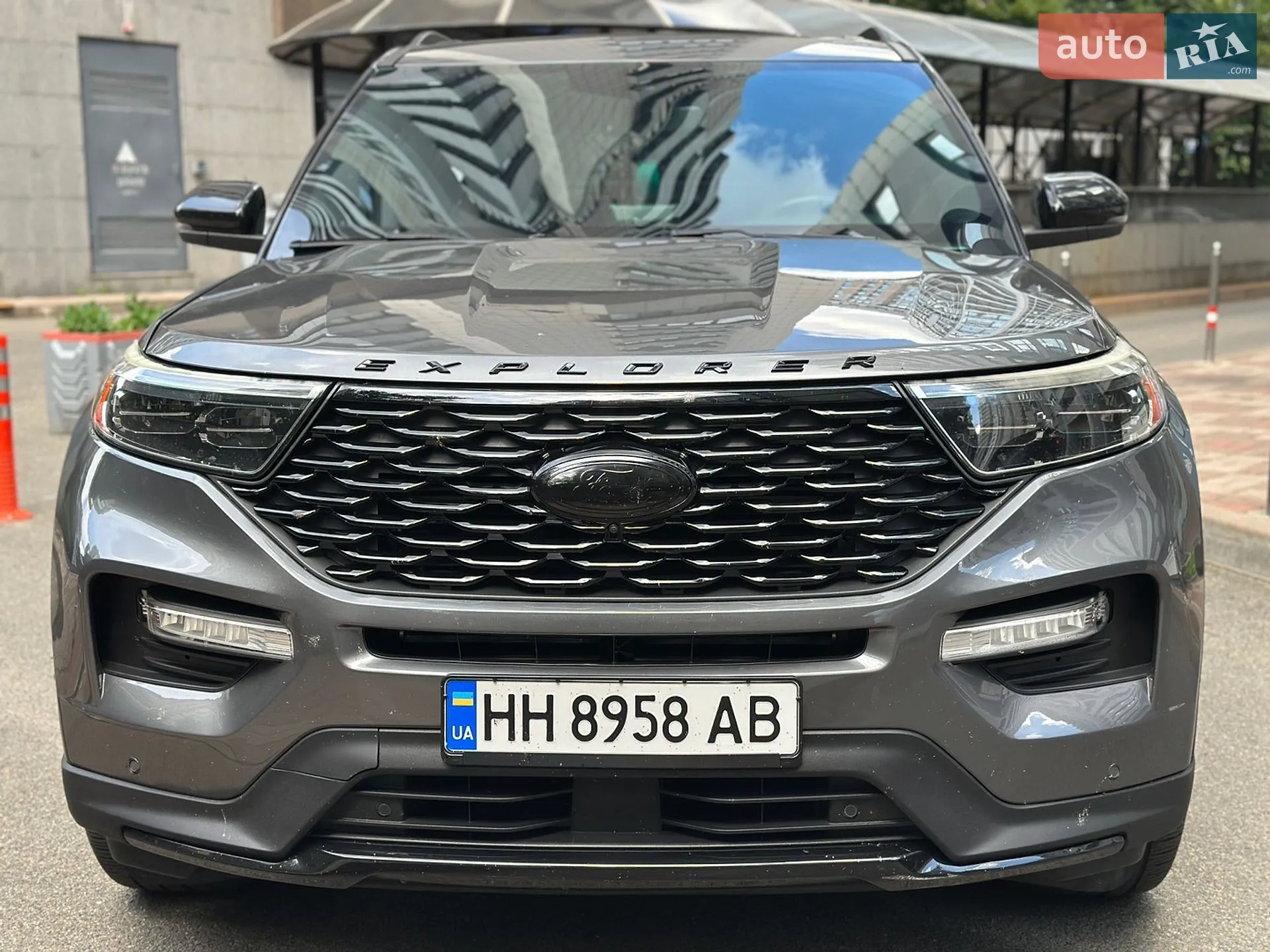 2021 Ford Explorer - мініатюра 3