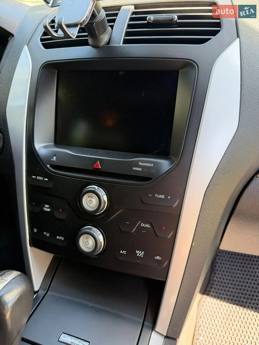2014 Ford Explorer - мініатюра 13