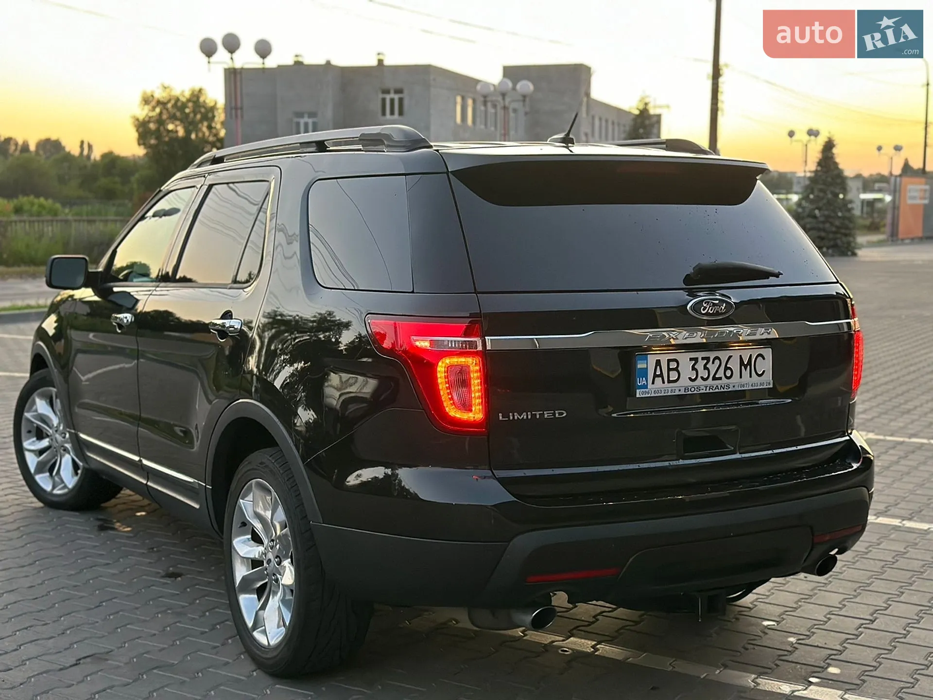 2012 Ford Explorer - мініатюра 12