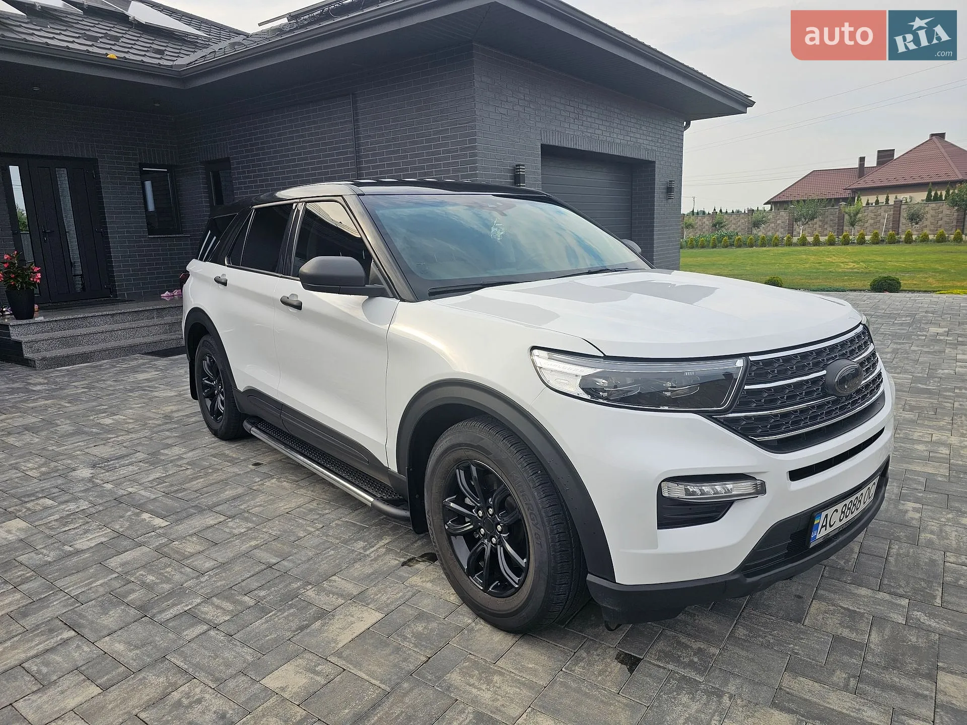 2021 Ford Explorer - фото 1