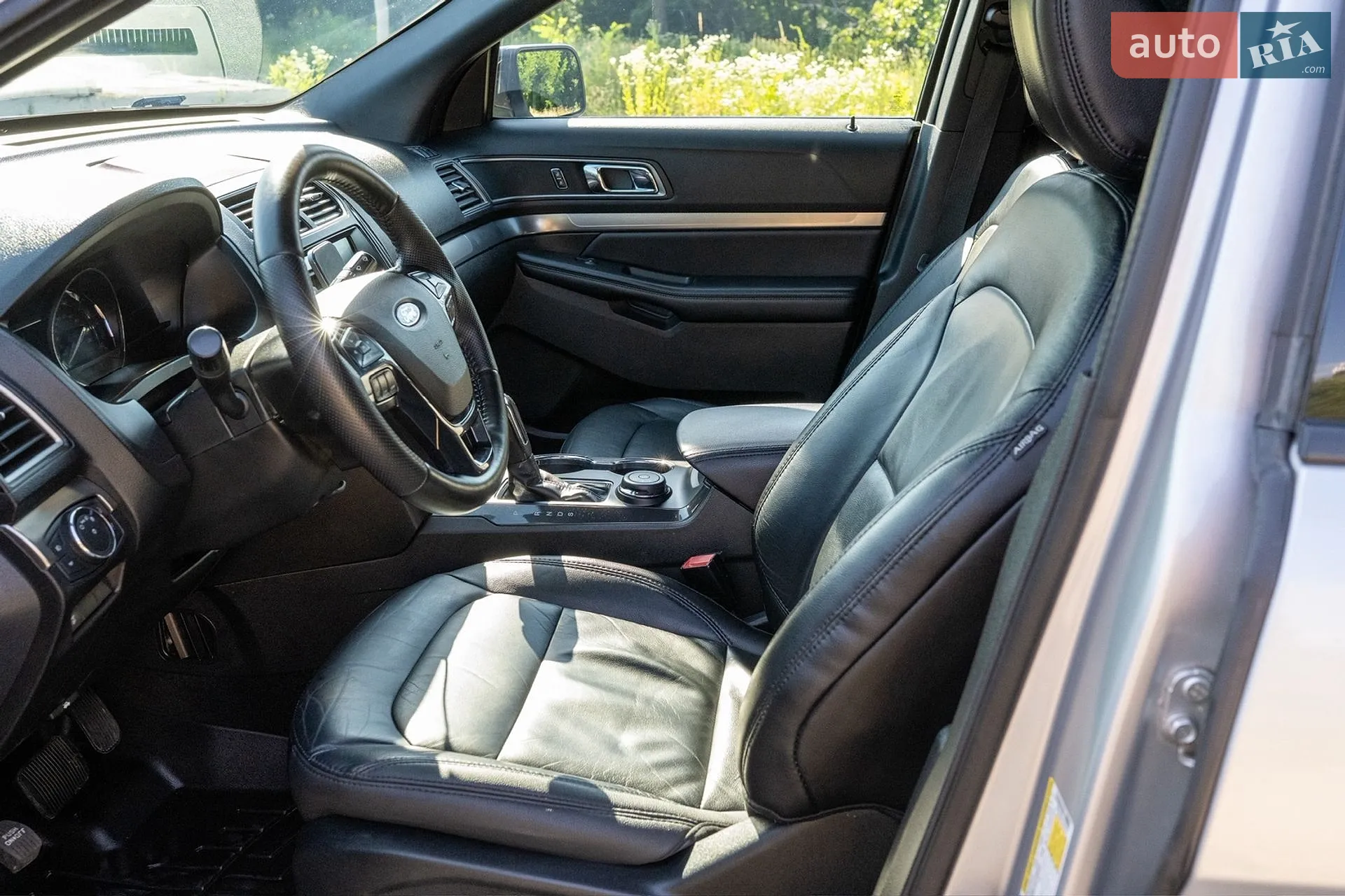 2017 Ford Explorer - мініатюра 13