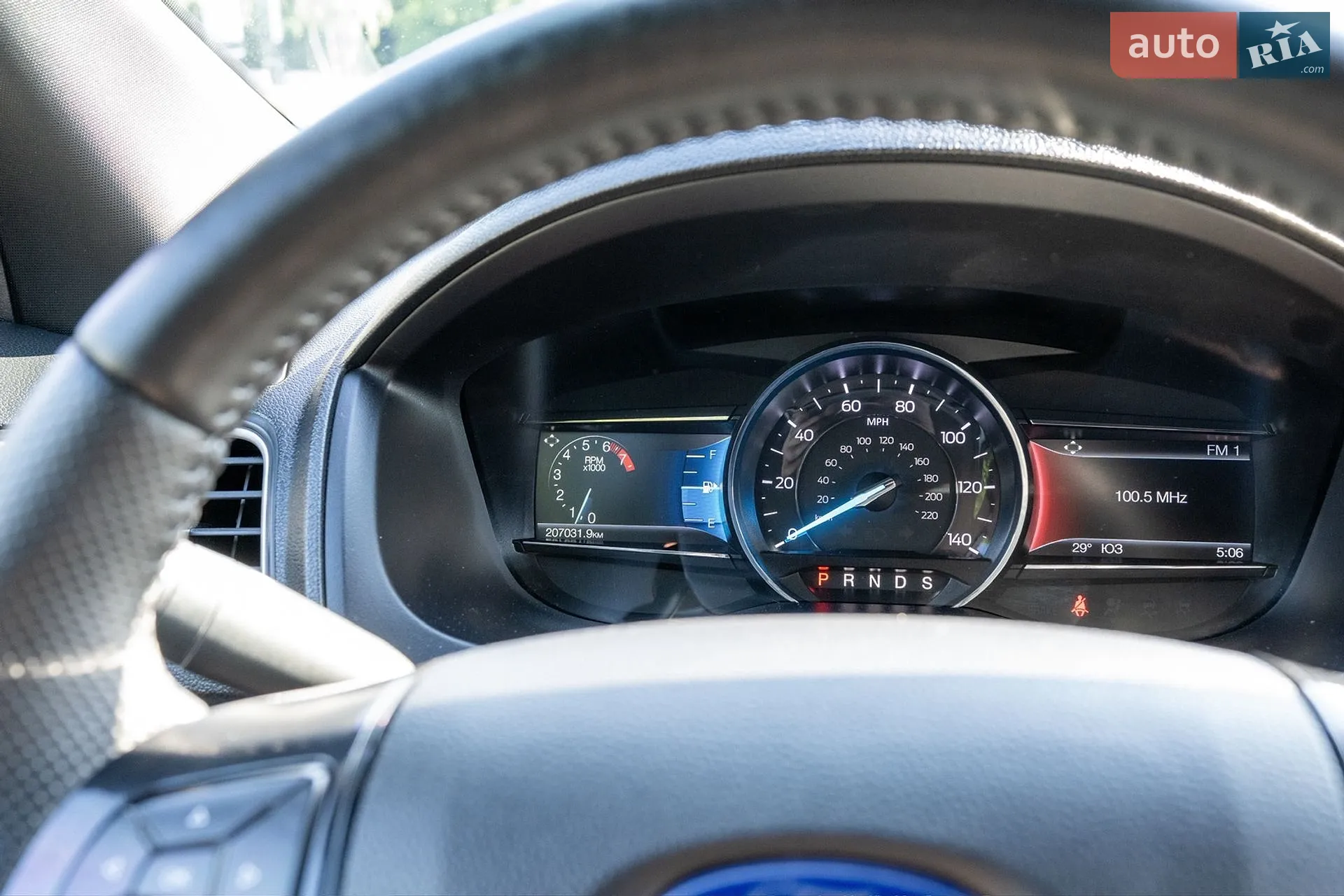 2017 Ford Explorer - мініатюра 23