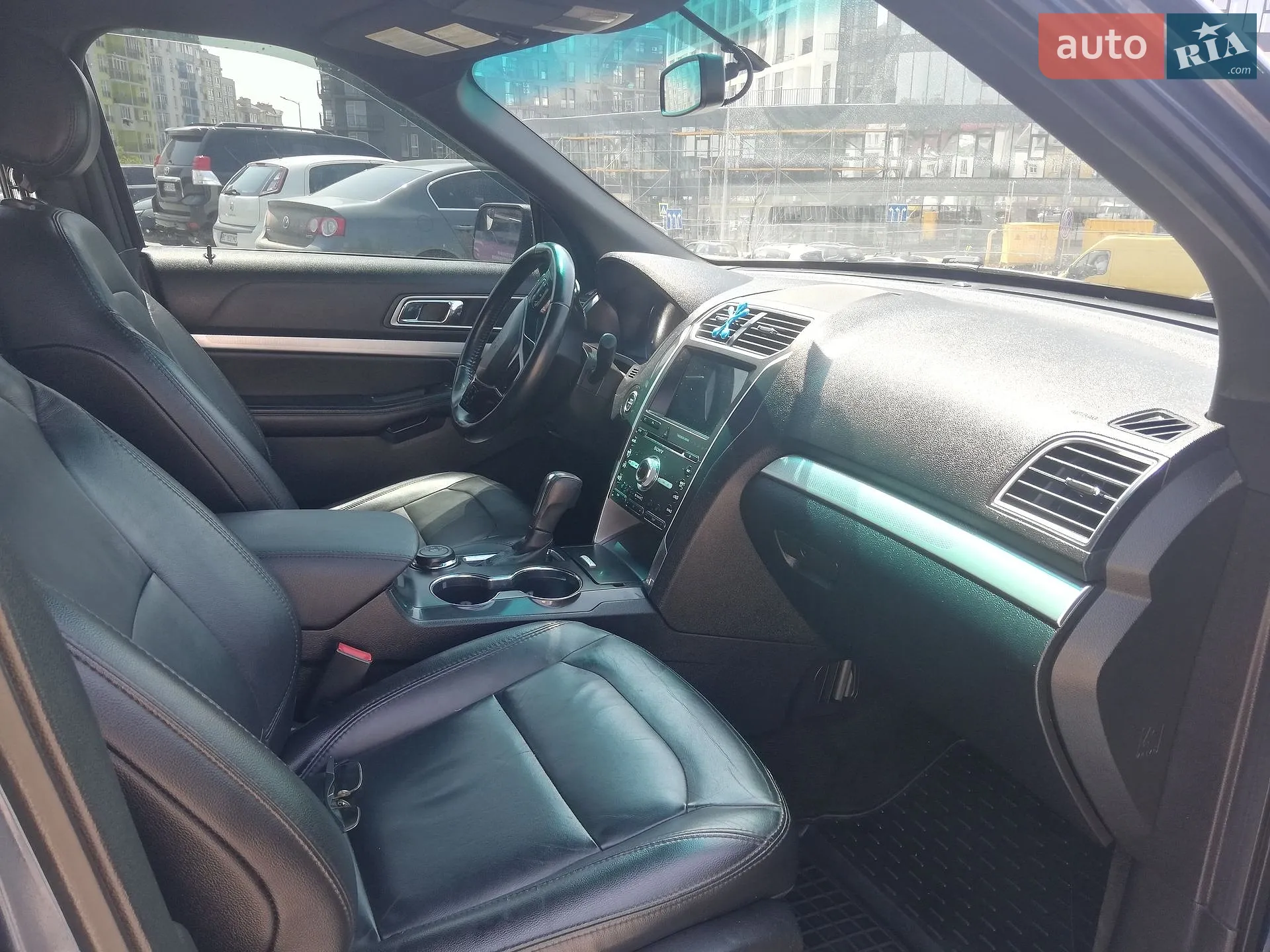 2015 Ford Explorer - мініатюра 6