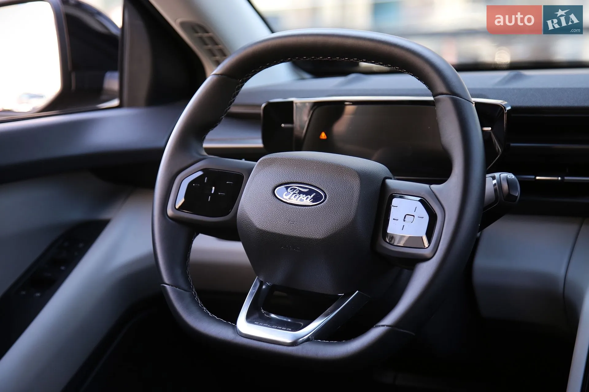 2024 Ford Explorer - мініатюра 14