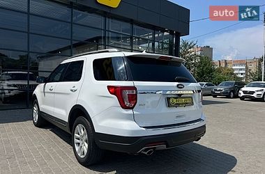 Позашляховик / Кросовер Ford Explorer 2018 в Івано-Франківську
