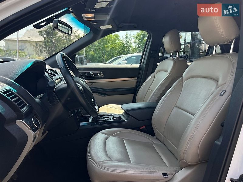 Внедорожник / Кроссовер Ford Explorer 2018 в Ивано-Франковске