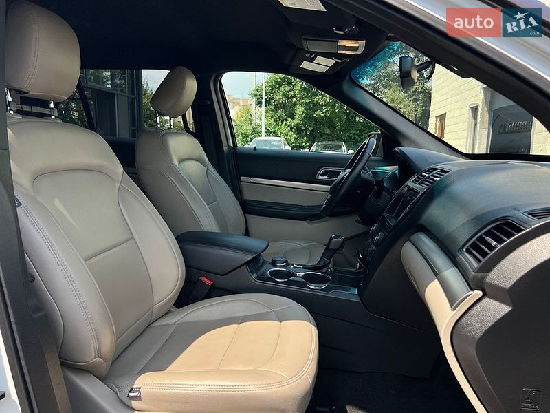 Внедорожник / Кроссовер Ford Explorer 2018 в Ивано-Франковске