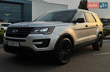 Внедорожник / Кроссовер Ford Explorer 2016 в Одессе