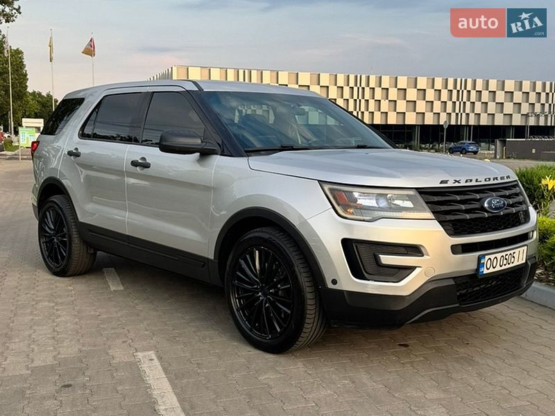 Внедорожник / Кроссовер Ford Explorer 2016 в Одессе
