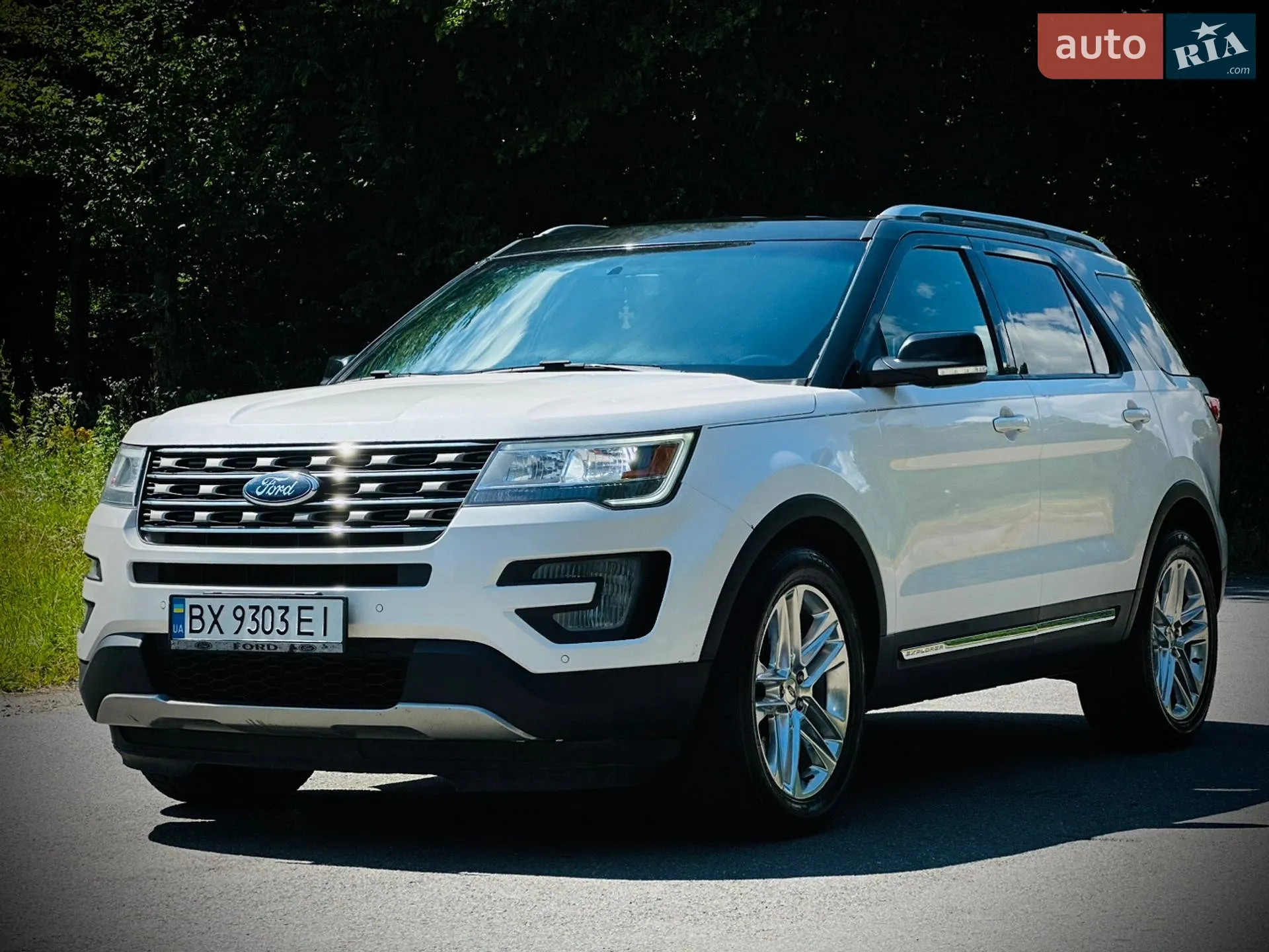2017 Ford Explorer - мініатюра 4