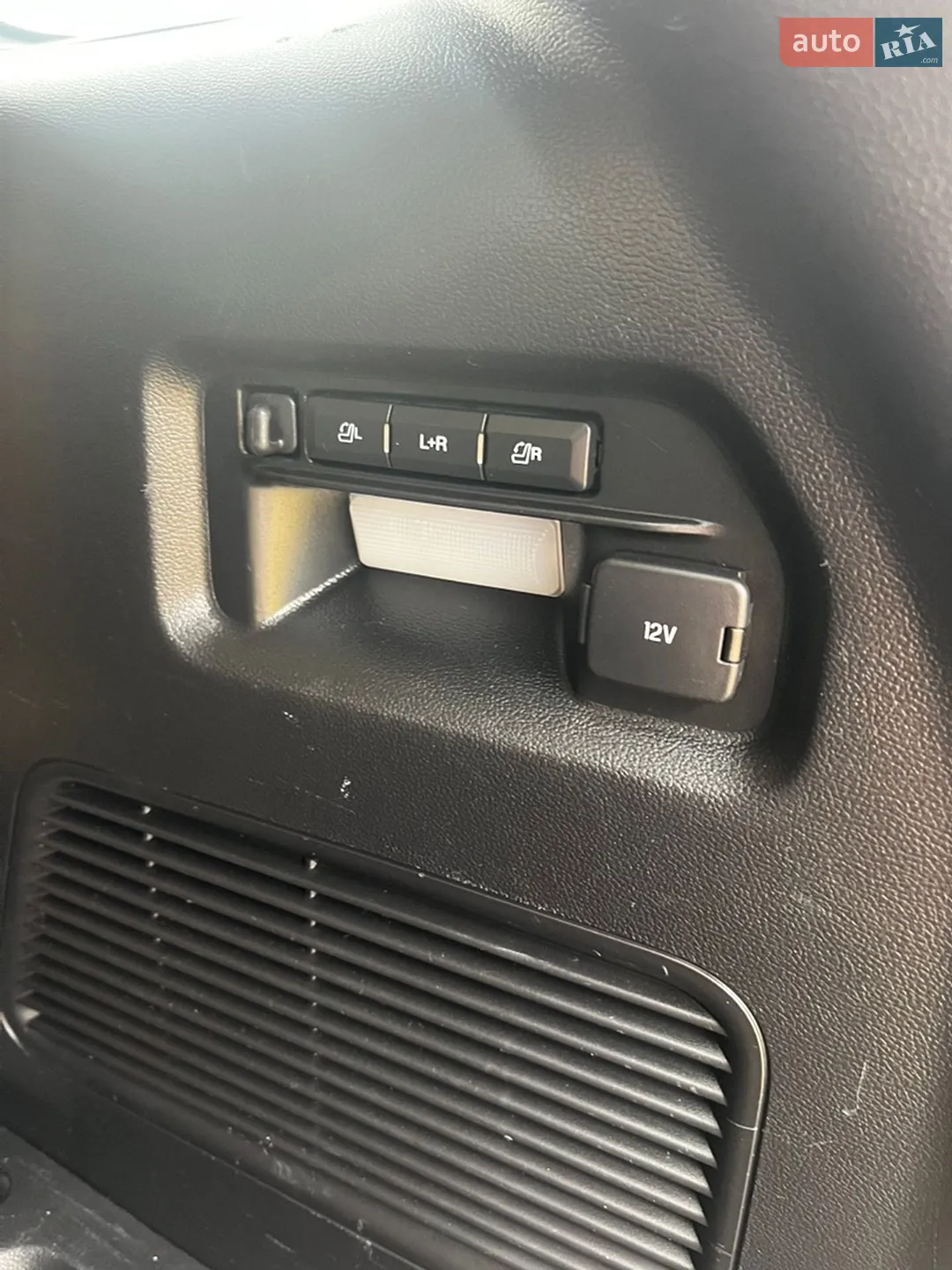2021 Ford Explorer - мініатюра 29
