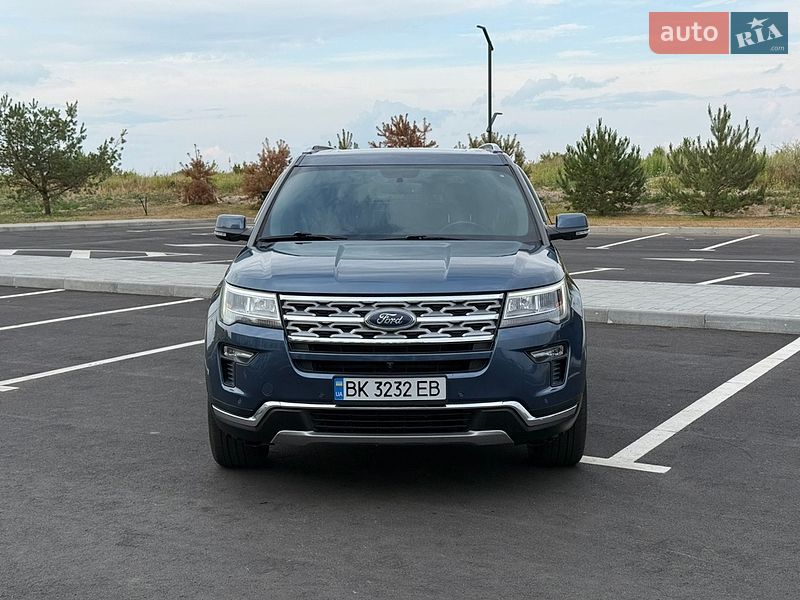 Внедорожник / Кроссовер Ford Explorer 2018 в Ровно