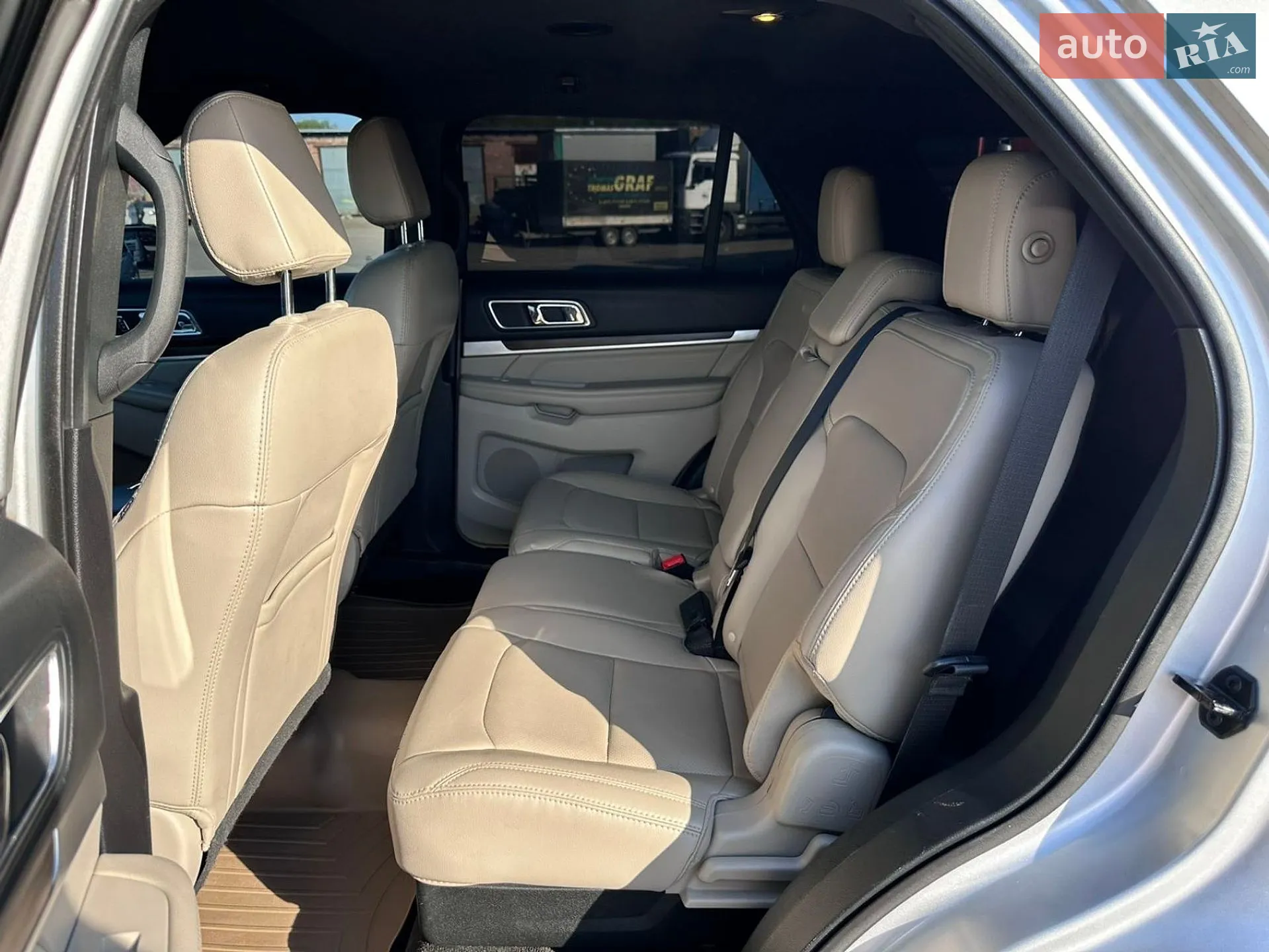 2018 Ford Explorer - мініатюра 10