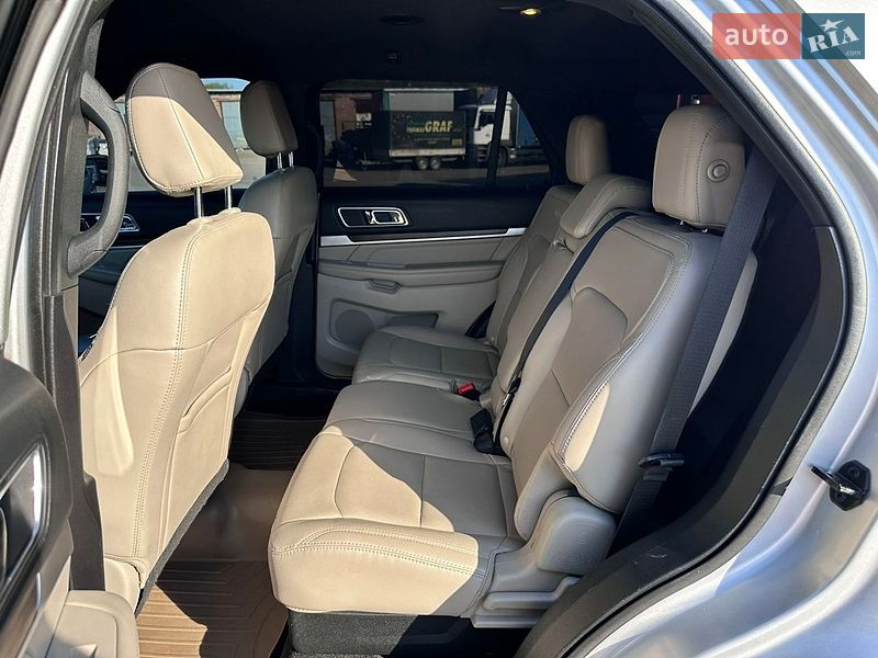 Внедорожник / Кроссовер Ford Explorer 2018 в Виннице