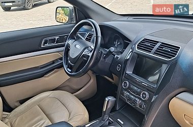 Внедорожник / Кроссовер Ford Explorer 2017 в Харькове