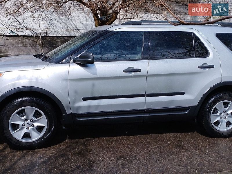 Позашляховик / Кросовер Ford Explorer 2013 в Києві фото 2 Позашляховик / Кросовер Ford Explorer 2013 в Києві