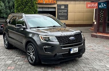 Позашляховик / Кросовер Ford Explorer 2018 в Дніпрі фото 2 Позашляховик / Кросовер Ford Explorer 2018 в Дніпрі