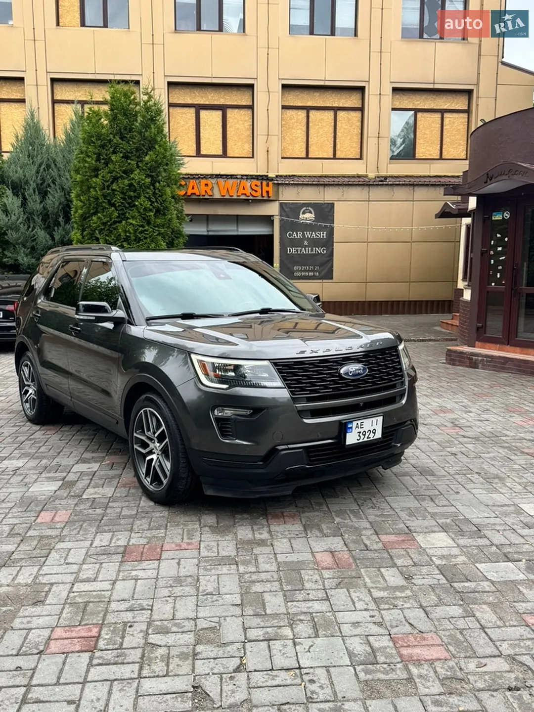 2018 Ford Explorer - мініатюра 2