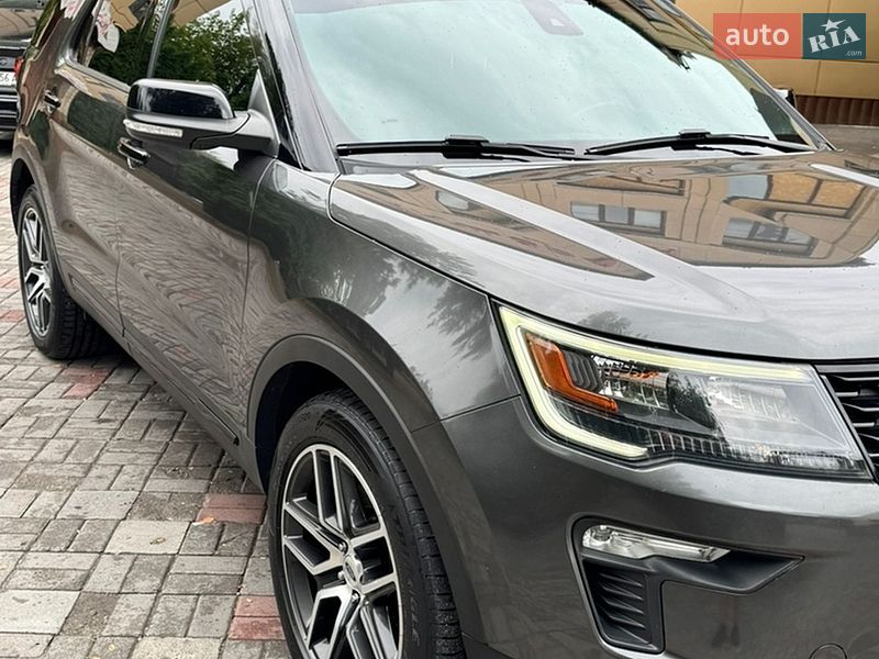 Внедорожник / Кроссовер Ford Explorer 2018 в Днепре