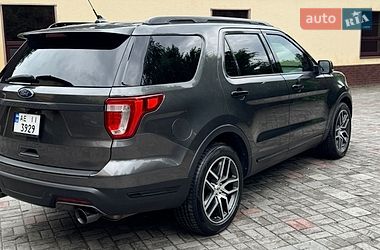 Внедорожник / Кроссовер Ford Explorer 2018 в Днепре