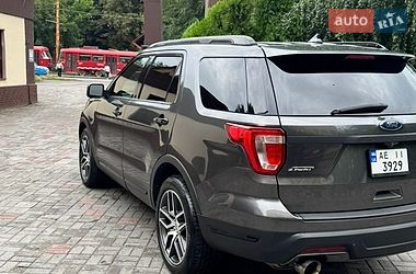 Внедорожник / Кроссовер Ford Explorer 2018 в Днепре