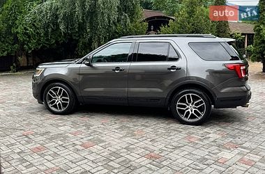 Внедорожник / Кроссовер Ford Explorer 2018 в Днепре