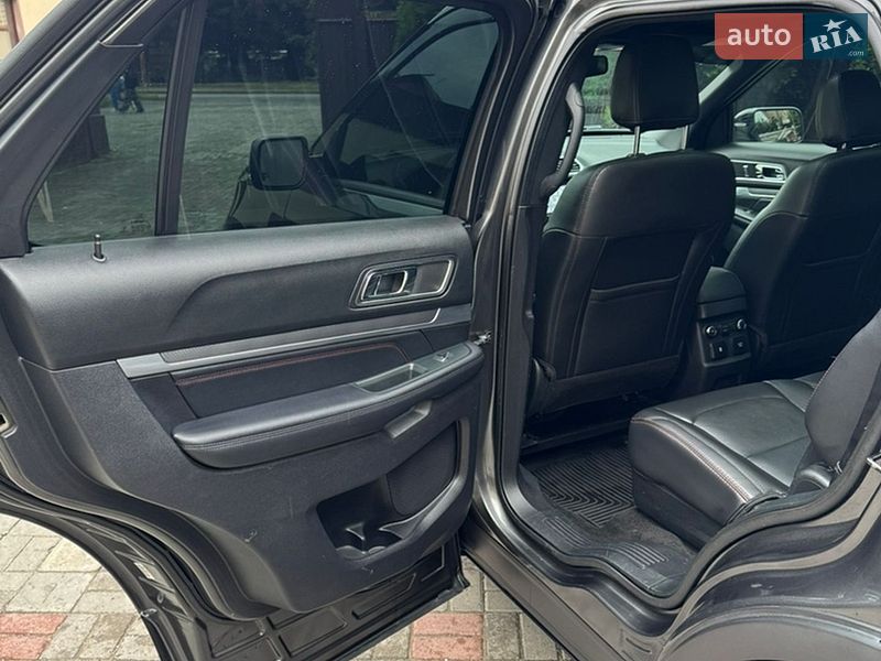 Внедорожник / Кроссовер Ford Explorer 2018 в Днепре