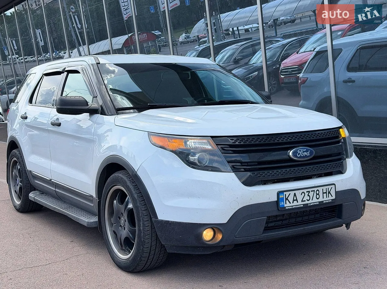 2015 Ford Explorer - мініатюра 13