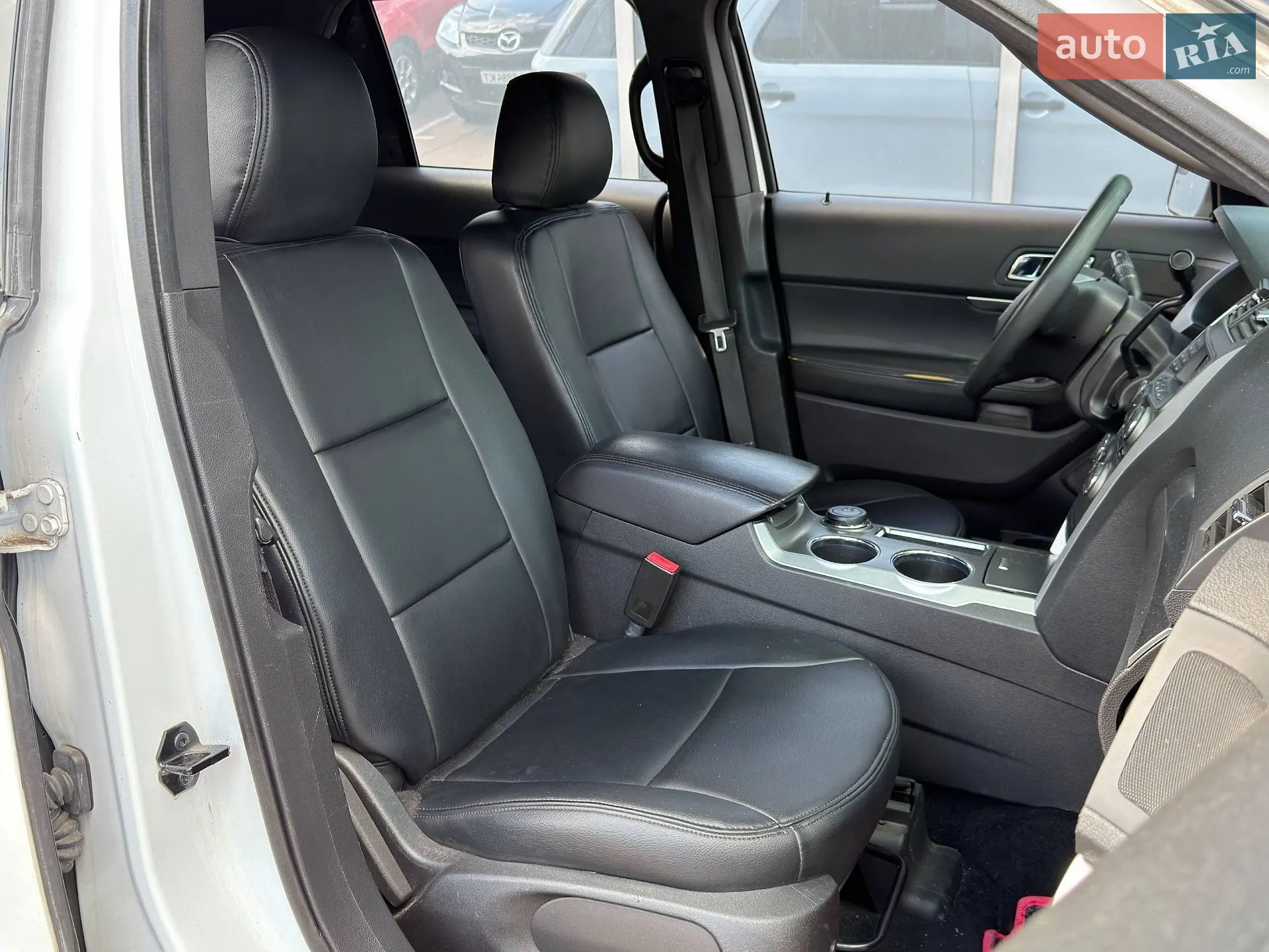 2015 Ford Explorer - мініатюра 12