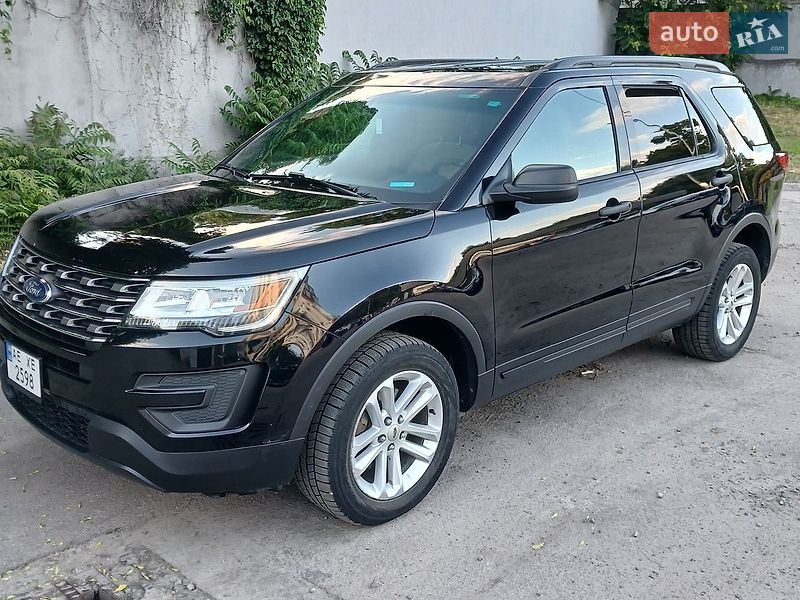 Внедорожник / Кроссовер Ford Explorer 2016 в Днепре