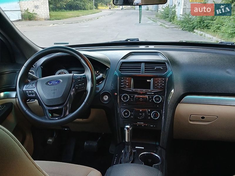 Внедорожник / Кроссовер Ford Explorer 2016 в Днепре