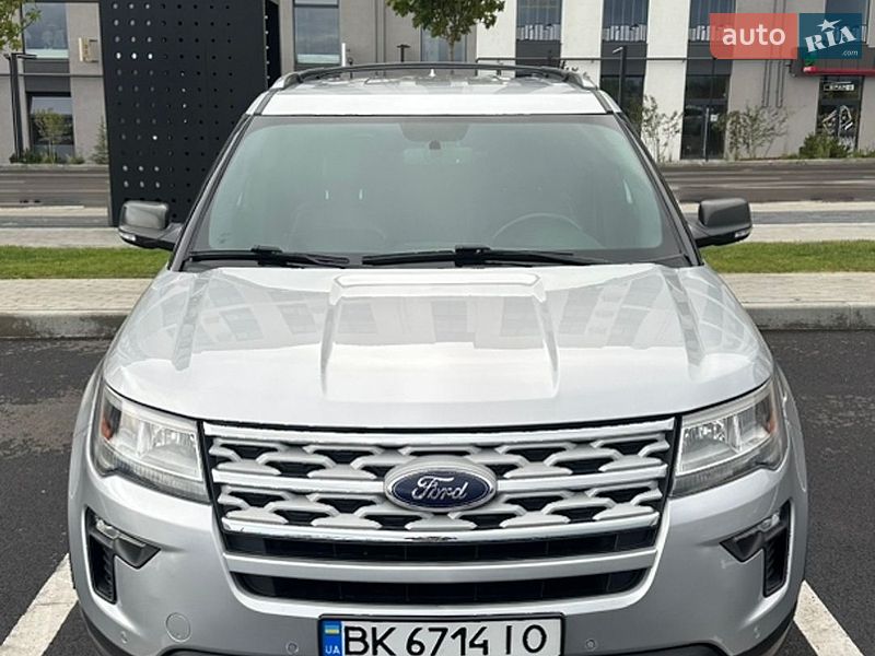 Внедорожник / Кроссовер Ford Explorer 2018 в Ровно