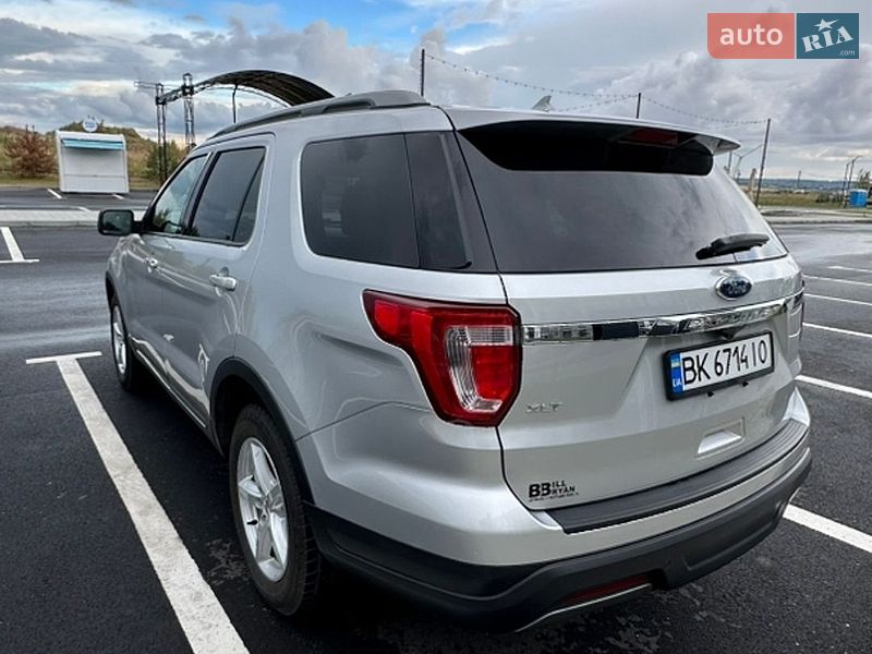Внедорожник / Кроссовер Ford Explorer 2018 в Ровно