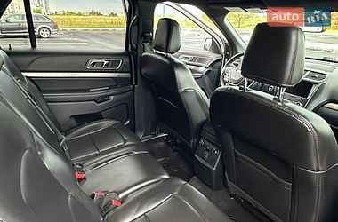 Внедорожник / Кроссовер Ford Explorer 2018 в Ровно