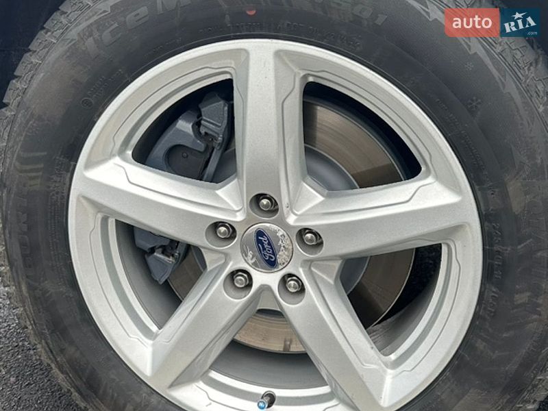 Внедорожник / Кроссовер Ford Explorer 2018 в Ровно