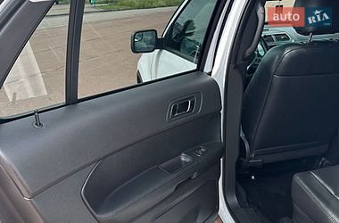 Внедорожник / Кроссовер Ford Explorer 2013 в Харькове