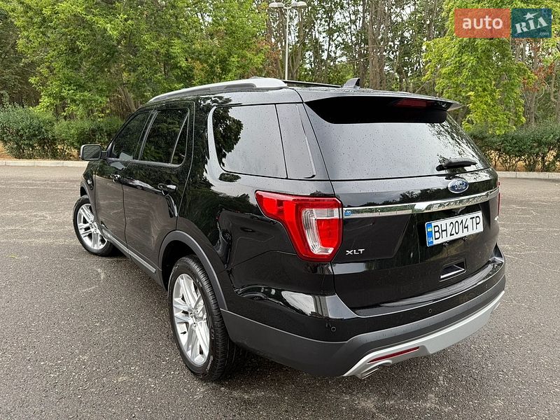 Позашляховик / Кросовер Ford Explorer 2017 в Одесі