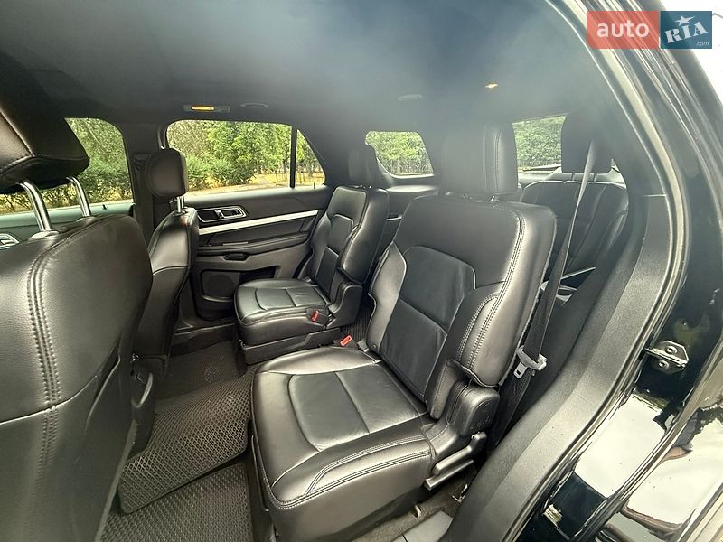 Позашляховик / Кросовер Ford Explorer 2017 в Одесі