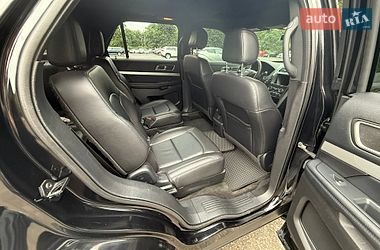 Позашляховик / Кросовер Ford Explorer 2017 в Одесі
