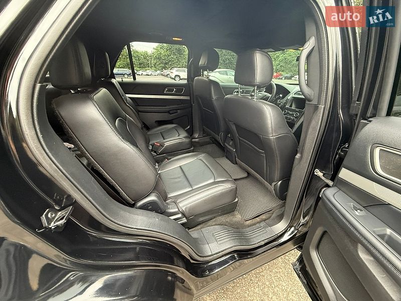Позашляховик / Кросовер Ford Explorer 2017 в Одесі