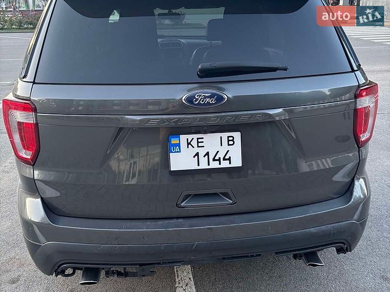 Позашляховик / Кросовер Ford Explorer 2017 в Дніпрі