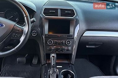 Позашляховик / Кросовер Ford Explorer 2017 в Дніпрі
