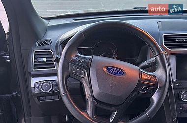 Позашляховик / Кросовер Ford Explorer 2017 в Дніпрі