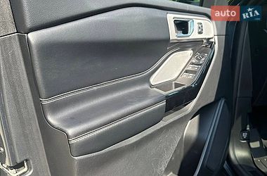 Позашляховик / Кросовер Ford Explorer 2022 в Тернополі