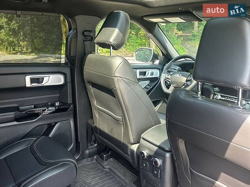 Позашляховик / Кросовер Ford Explorer 2022 в Тернополі