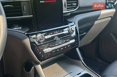 Позашляховик / Кросовер Ford Explorer 2022 в Тернополі