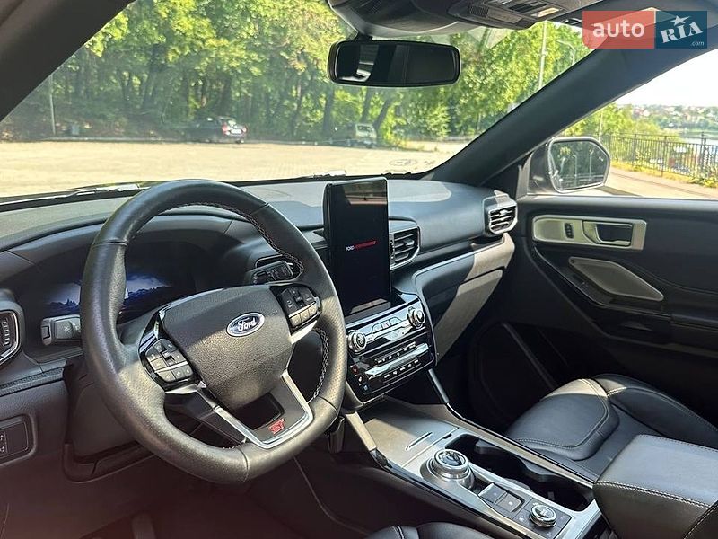 Позашляховик / Кросовер Ford Explorer 2022 в Тернополі