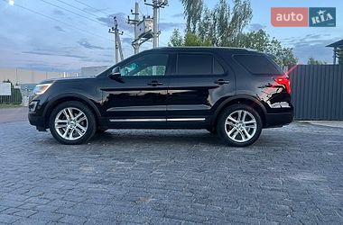Внедорожник / Кроссовер Ford Explorer 2016 в Житомире