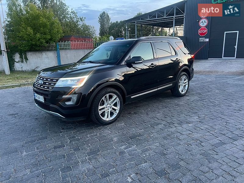 Внедорожник / Кроссовер Ford Explorer 2016 в Житомире