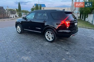 Внедорожник / Кроссовер Ford Explorer 2016 в Житомире